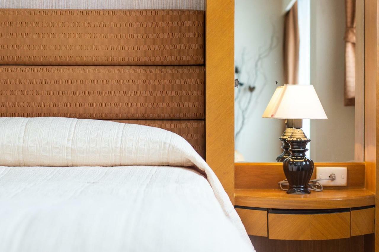 Roseate Ratchada Apart otel Bangkok Dış mekan fotoğraf