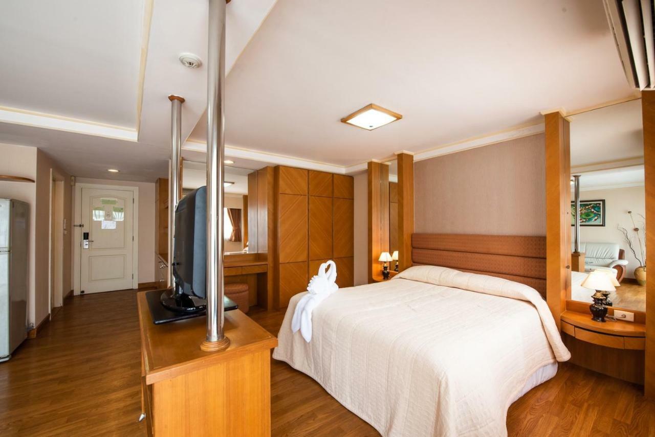 Roseate Ratchada Apart otel Bangkok Dış mekan fotoğraf